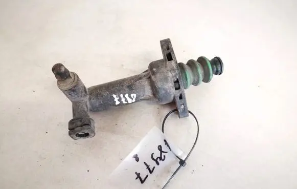 Skoda Fabia Mk1 (6Y) Clutch master cylinder 6q0721261d