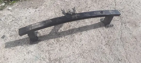 Nissan Qashqai Front bumper cross member