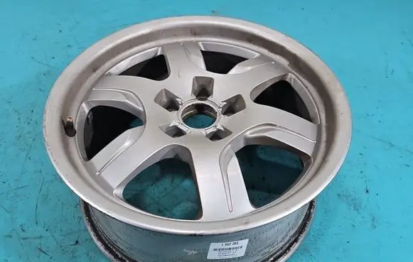 Audi A4 S4 B8 8K R17 alloy rim IMPRK1552355