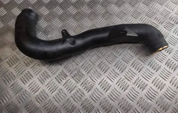 Peugeot 806 Turbo air intake inlet pipe/hose 1475827080