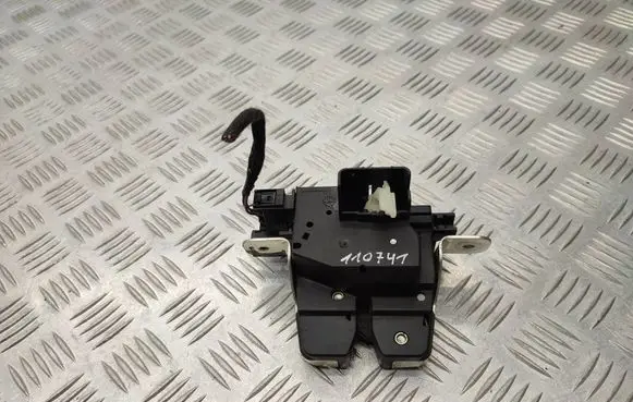 Mercedes-Benz Vito Viano W447 Tailgate/trunk/boot lock/catch/latch A4477401900