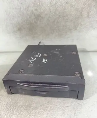 Volvo XC90 CD/DVD changer 31310241 31357747