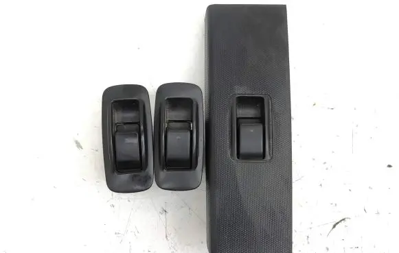 Toyota Corolla Verso AR10 Electric window control switch 7423I0F030 848010F030B0