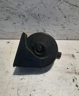 BMW 3 E90 E91 Horn signal A046522