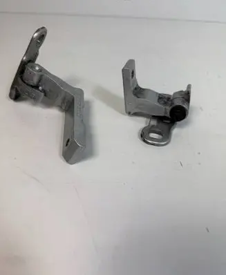 Volvo V60 Rear door lower hinge 31457982 31424455
