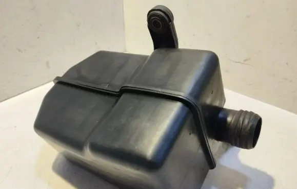 Hyundai Getz Air intake duct part 281901C100