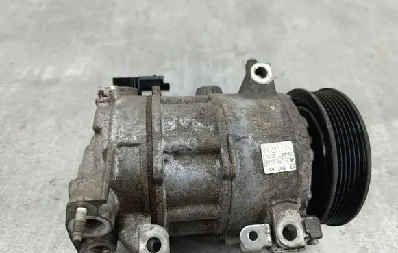 Peugeot 5008 Air conditioning (A/C) compressor (pump)