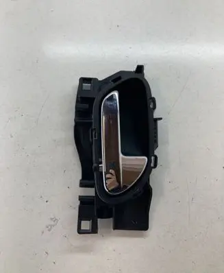 Peugeot 3008 I Rear door interior handle trim 