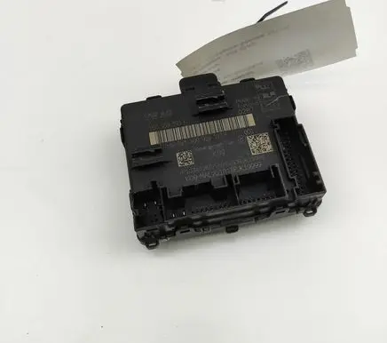 Audi Q3 F3 Door control unit/module 5Q0959593F