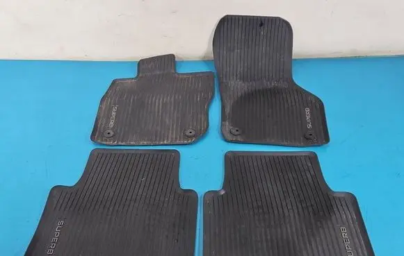Skoda Superb B9 Front floor mat IMPRK1563883