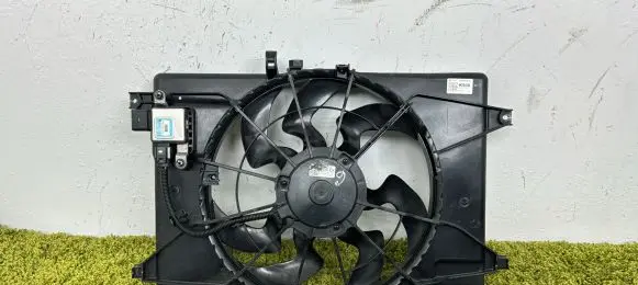 Hyundai Ioniq 5 Electric radiator cooling fan 25304k4500