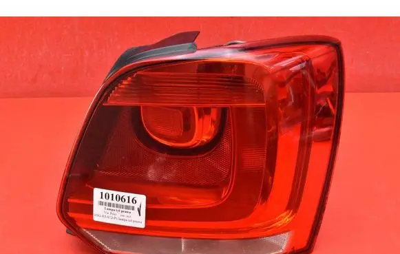 Rear/tail lights