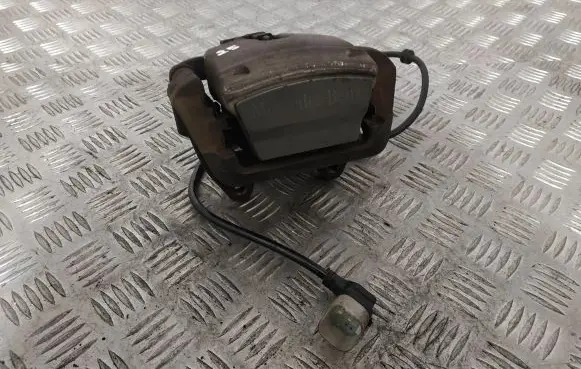 Mercedes-Benz S W222 Rear brake caliper 22242