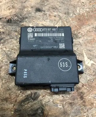 Audi A4 S4 B8 8K Gateway control module 8T0907468T