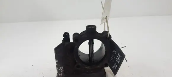 Volvo V70 Throttle valve 8692720 0281002701