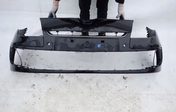 Renault Megane III Front bumper 620221285R
