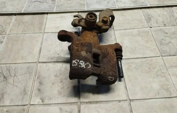 Mazda 6 Rear brake caliper