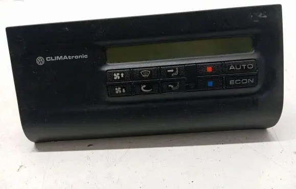 Volkswagen PASSAT B4 Climate control unit 9B072496110 3AB907044A 72231011