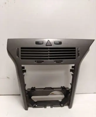 Opel Astra H Radio/GPS head unit trim 13141091 13141085