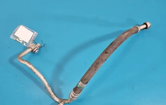 Suzuki Swift II Air conditioning (A/C) pipe/hose 9572068L00 IMPRK1597740