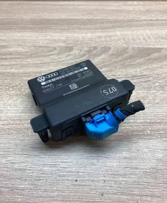 Volkswagen PASSAT B6 Gateway control module 3C0907530C