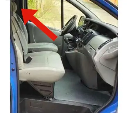 Opel Vivaro (B) pillar trim (top) 91169451 91169452