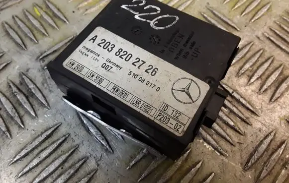 Mercedes-Benz C W203 Alarm control unit/module A2038202726 2038202726