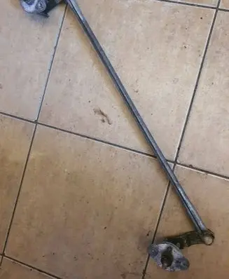 Nissan Laurel Front wiper linkage 04T09 3950 256