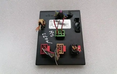 Audi A5 8T 8F Comfort/convenience module 8K0907063DJ