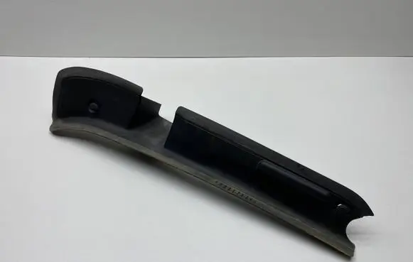 Mercedes-Benz C W204 Other trunk/boot trim element 2046931733