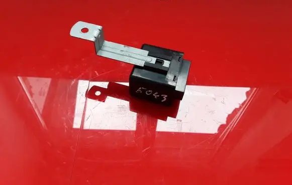 Hyundai Trajet Other relay 954303A100