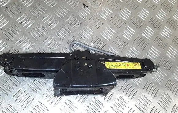 Peugeot 208 I Tool set 9656868180