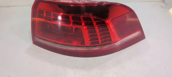 Volkswagen PASSAT B7 Rear/tail lights 179816