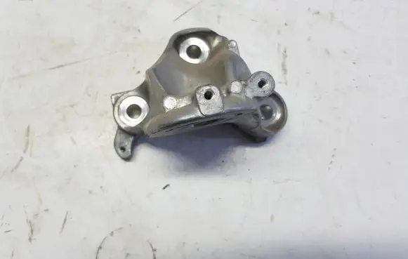 Ford Ranger Engine mounting bracket JB3G-6046-AA