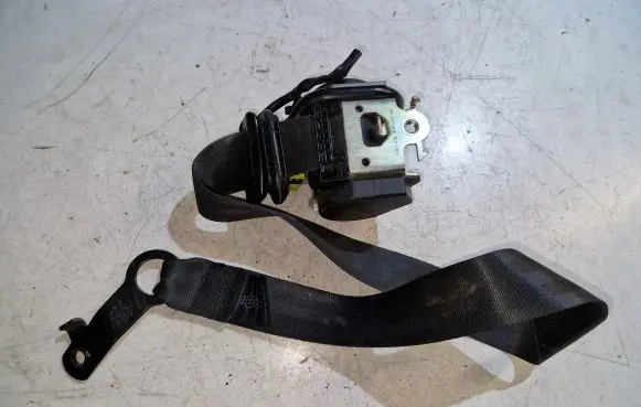 Mini One - Cooper Coupe R56 Front seatbelt 86885JD00A