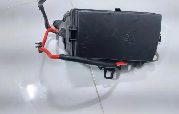 Volkswagen Tiguan Fuse box set 5Q0807361G