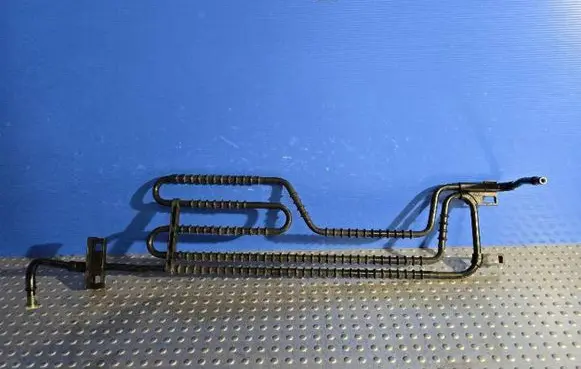 Mercedes-Benz C W204 Power steering radiator A2044600143
