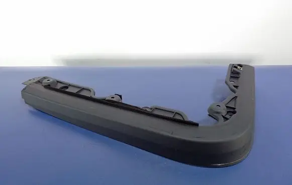 Other sill/pillar trim element