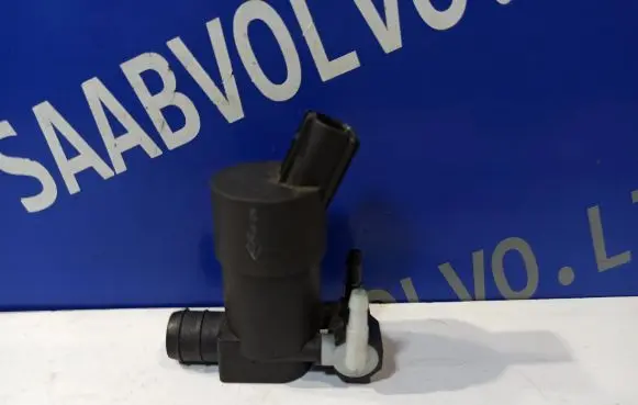 Volvo V70 Windscreen/windshield washer pump 1S7117K624FE T655C