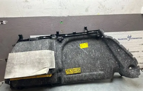Skoda Superb B8 (3V) Trunk/boot side trim panel 3V9867428R 557640