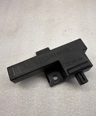 Audi A6 C7 Keyless (KESSY) go control unit/module 8K0907247