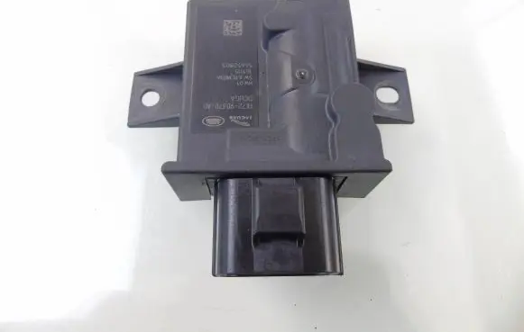 Jaguar XE Fuel injection pump control unit/module FK72-9D370-AD