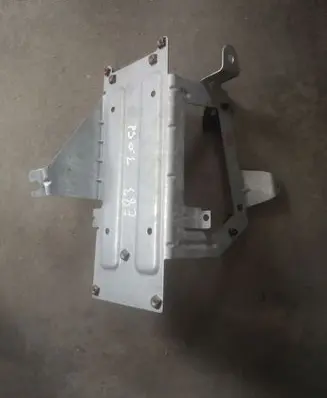 BMW X3 E83 Other engine bay part 3411926