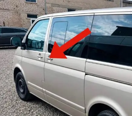 Volkswagen Multivan T5 Sliding door exterior handle 7H0843351E