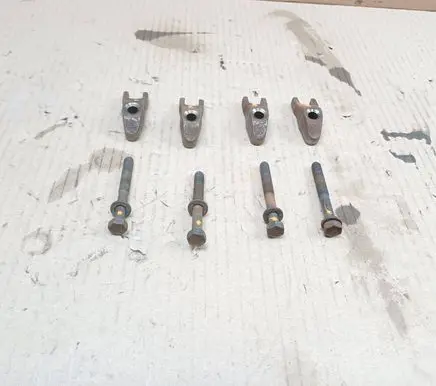 KIA Optima Fuel Injector clamp holder 