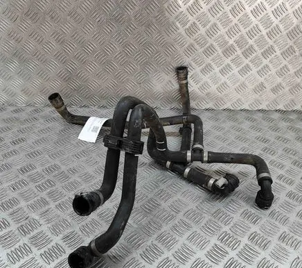 Mercedes-Benz Sprinter W907 W910 Engine coolant pipe/hose A9105000500