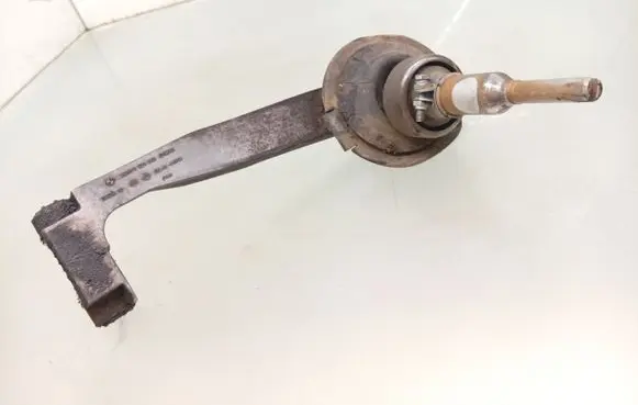 BMW 5 E60 E61 Gear shifter/selector 7521445
