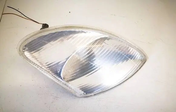 Renault Megane I Front indicator light 7700831466