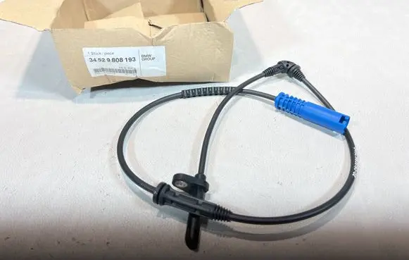 Mini Cooper Countryman R60 ABS brake wheel speed sensor 9808193