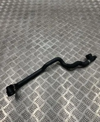 Mercedes-Benz EQB Engine coolant pipe/hose A0009975811
